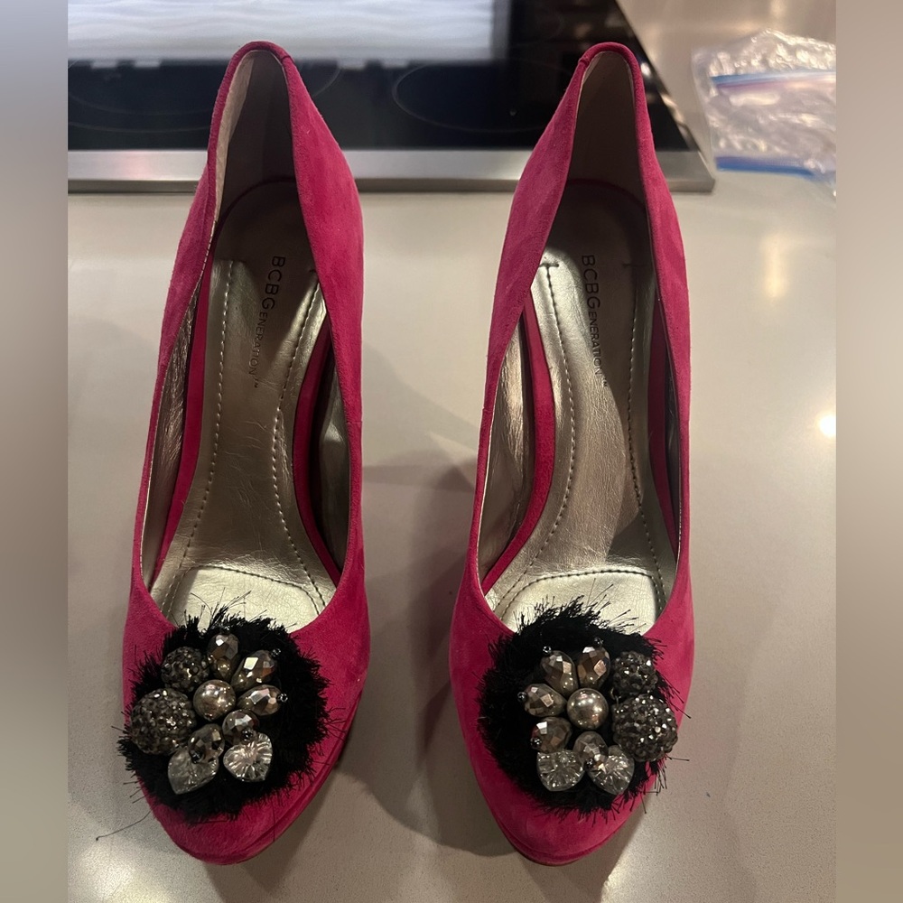 BCBG Pink 4 inch platform heels - size 8.5